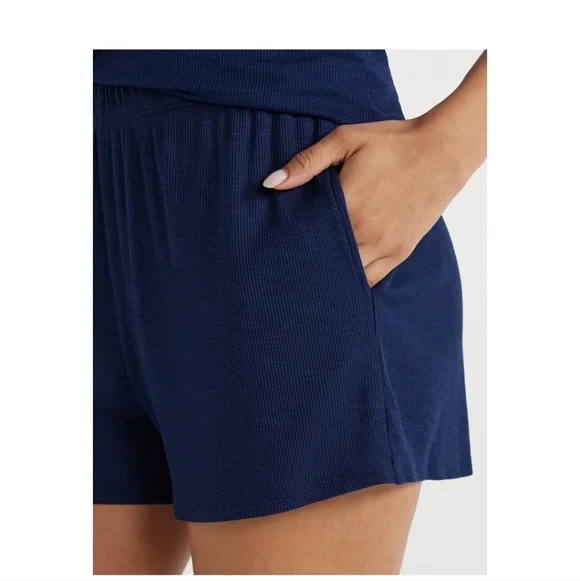 Joyspun Women's Ribbed Knit Pull On Sleep Shorts 3X - Picture 3 of 4